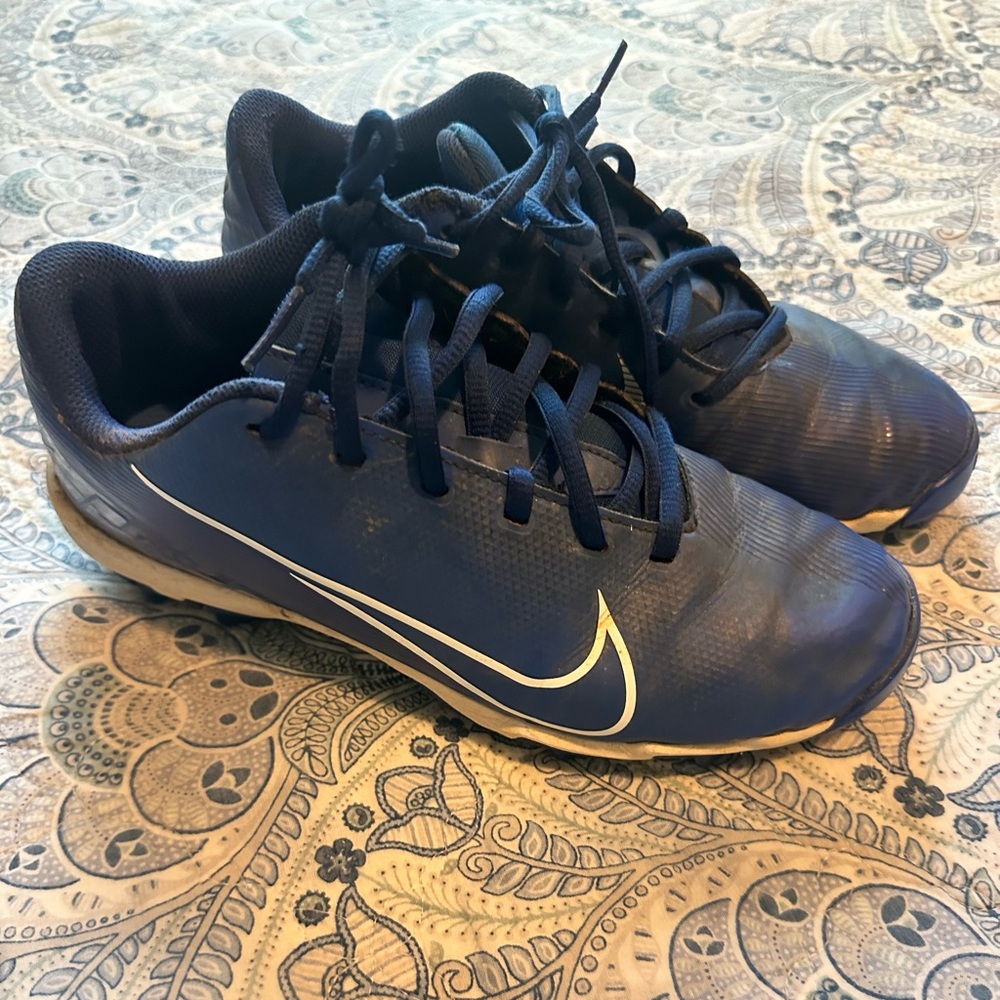 Nike Vapor Ultrafly Cleats 5.5Y